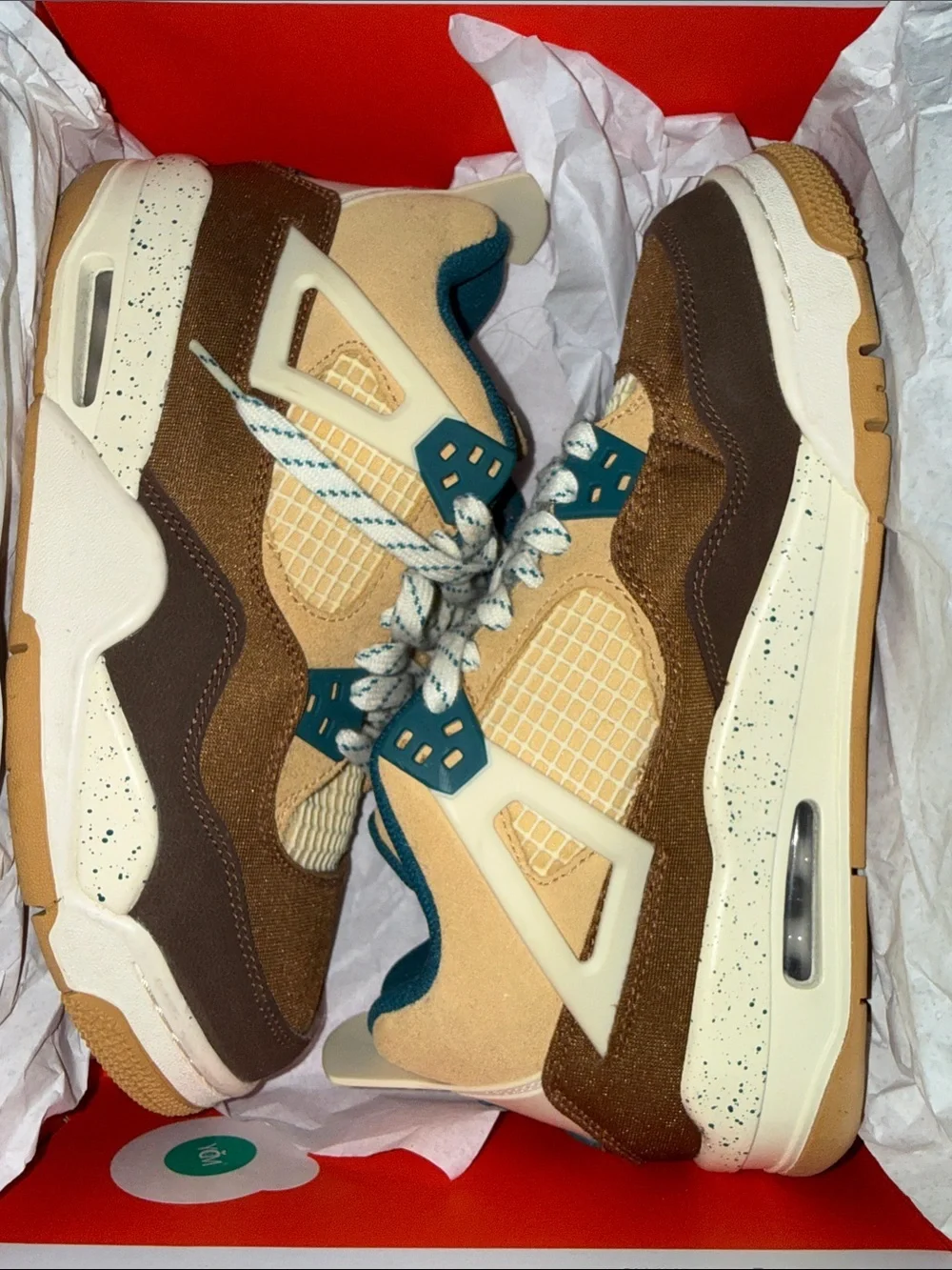 Brand New//Great condition.  6.5Y Size 🔥 original packaging including sticker